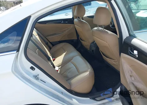 2011 Hyundai Sonata Limited z USA, uszkodzony, nr VIN 5NPEC4AC1BH185730